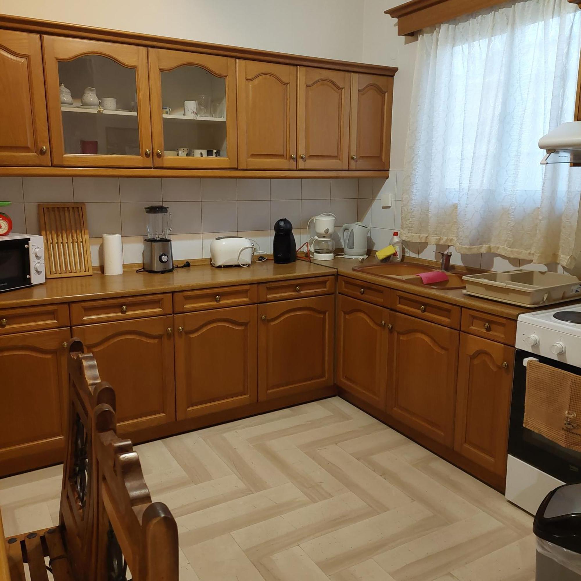 Family Apartment Патра Экстерьер фото