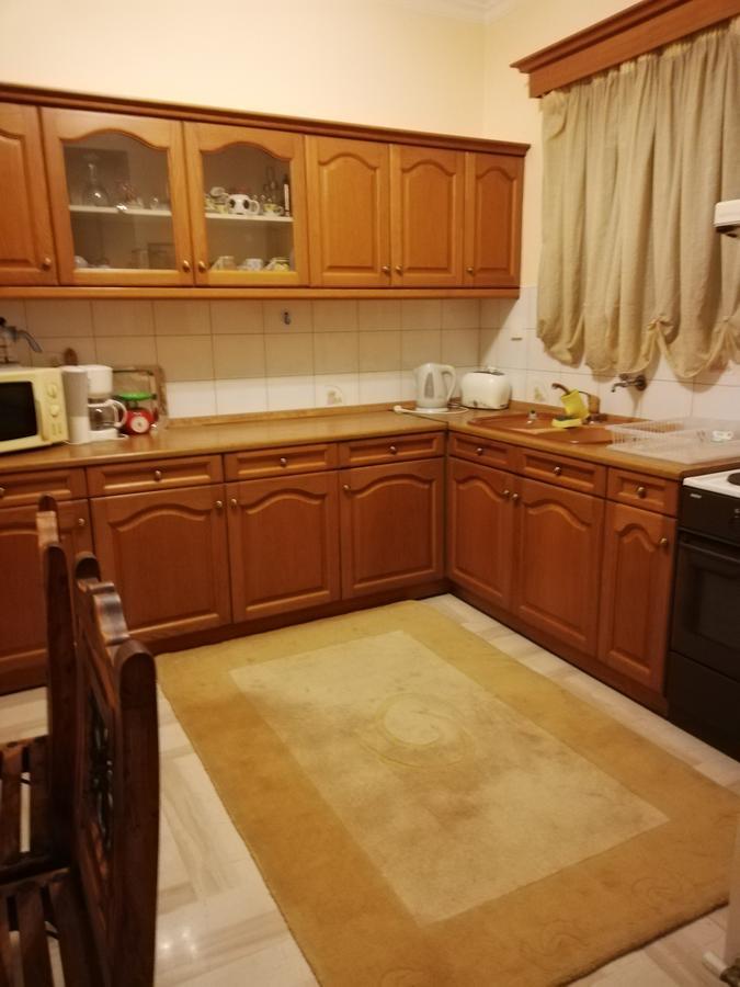 Family Apartment Патра Экстерьер фото